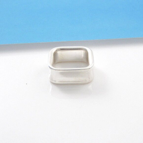 Like New Authentic Tiffany & Co. Sterling Silver 1837 Square Ring - Size 4 - Picture 3 of 4